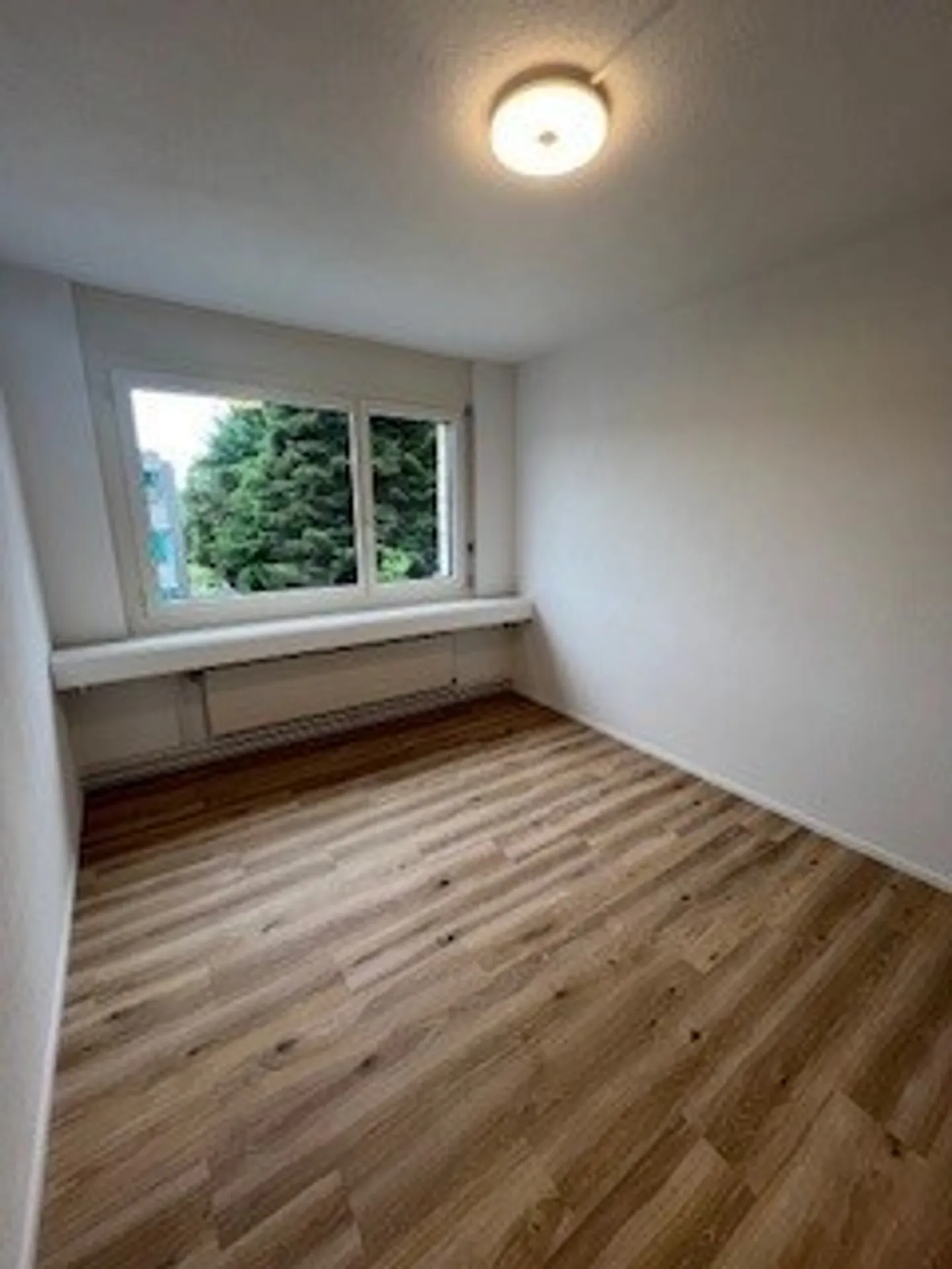 Helle Büro-/Praxisräume - Foto 2 von 2