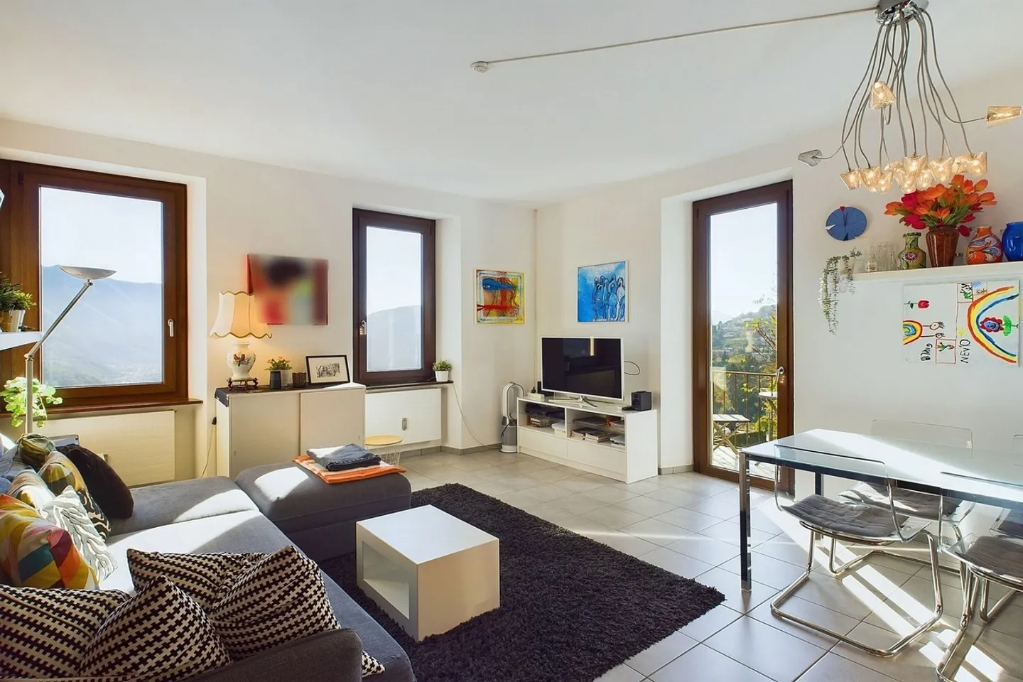 Propriété prestigieuse avec trois appartements indépendants et grand jardin - Carona - Photo 5 sur 13