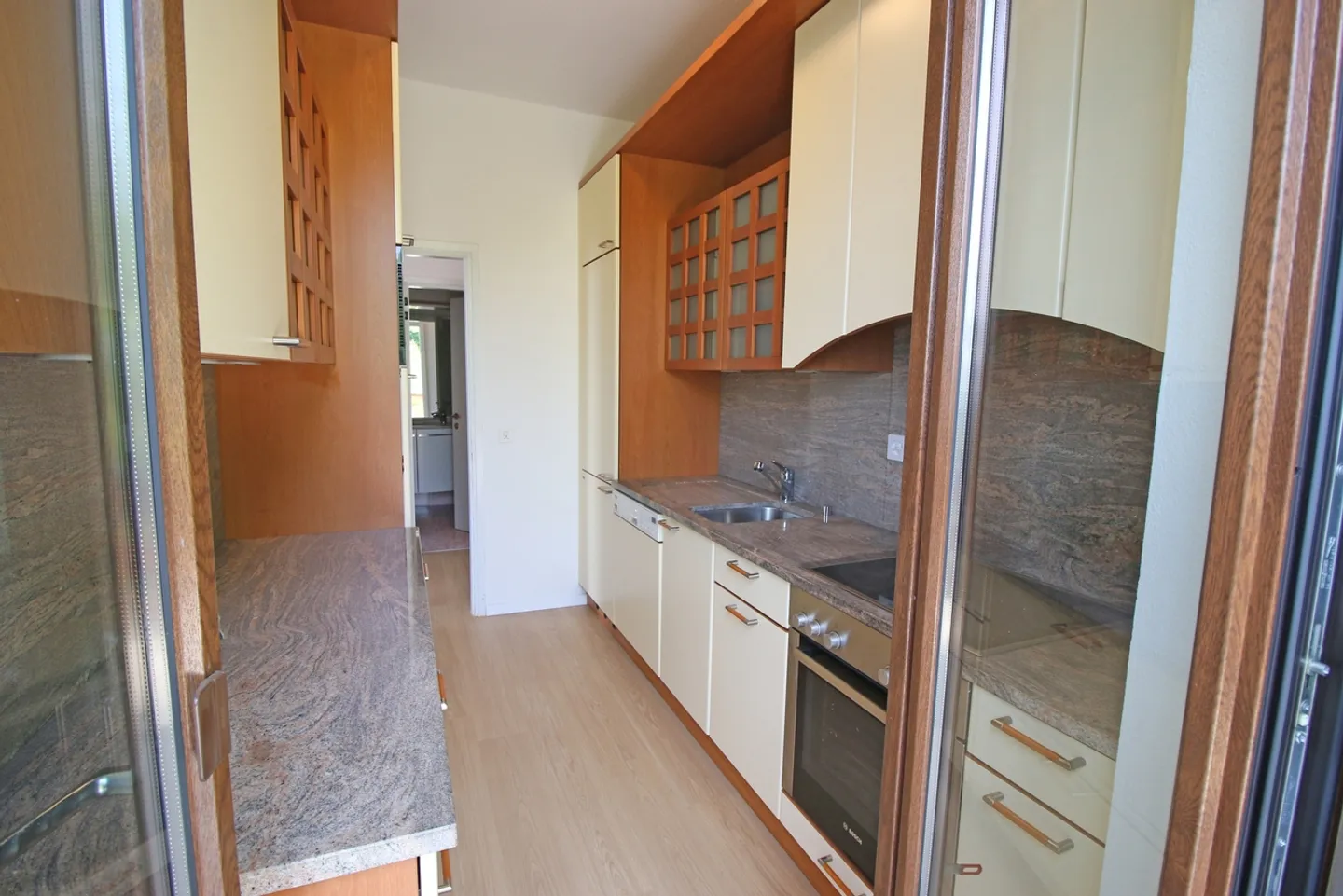 Propriété prestigieuse avec trois appartements indépendants et grand jardin - Carona - Photo 8 sur 13