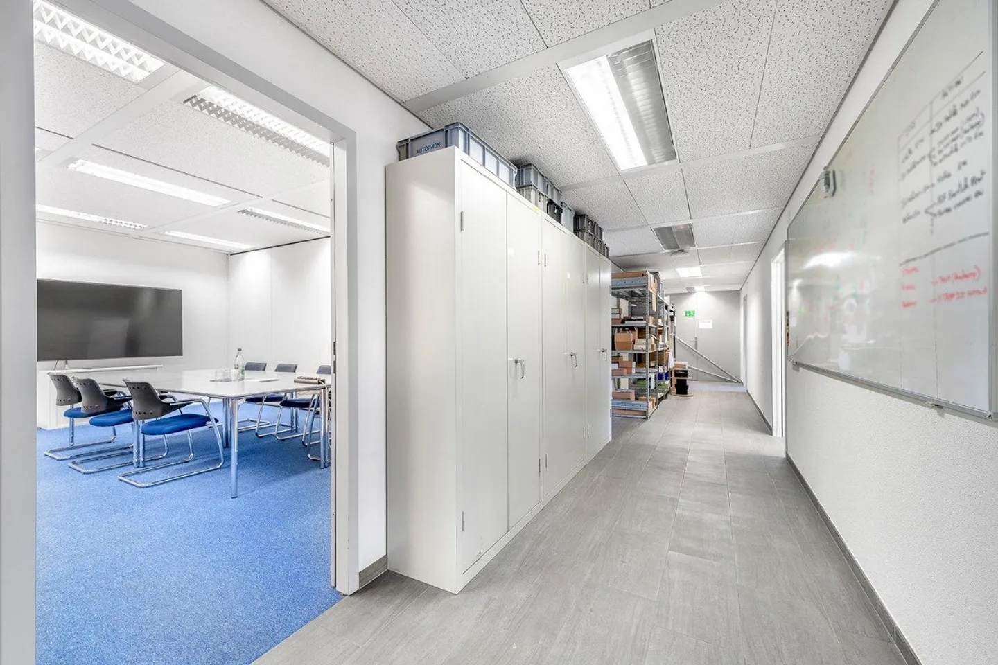 Espace de stockage bien situé à Zurich-Altstetten ! Limité jusqu'au 31.12.... - Photo 6 sur 13