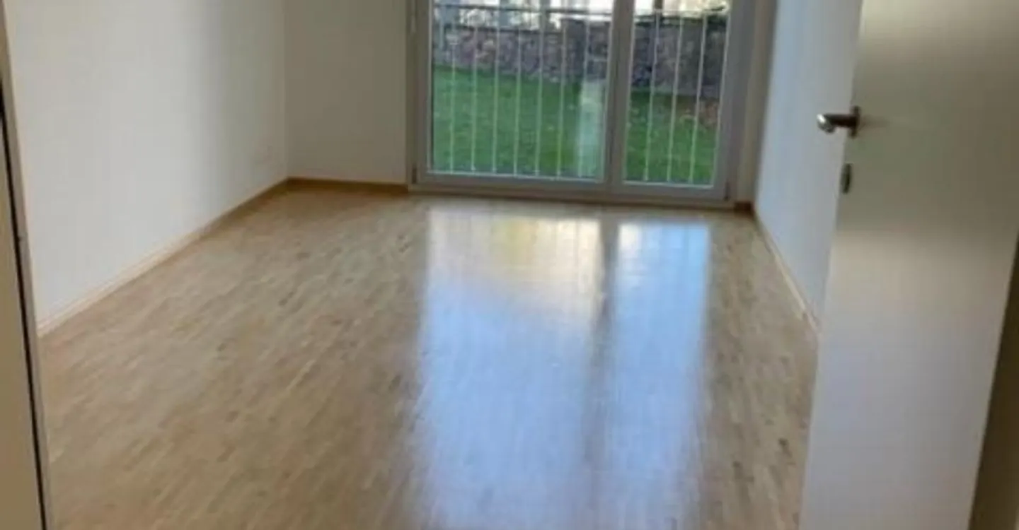 Moderne Wohnung mit 2 Nasszellen sucht neue Mieterschaft ... - Foto 8 di 10