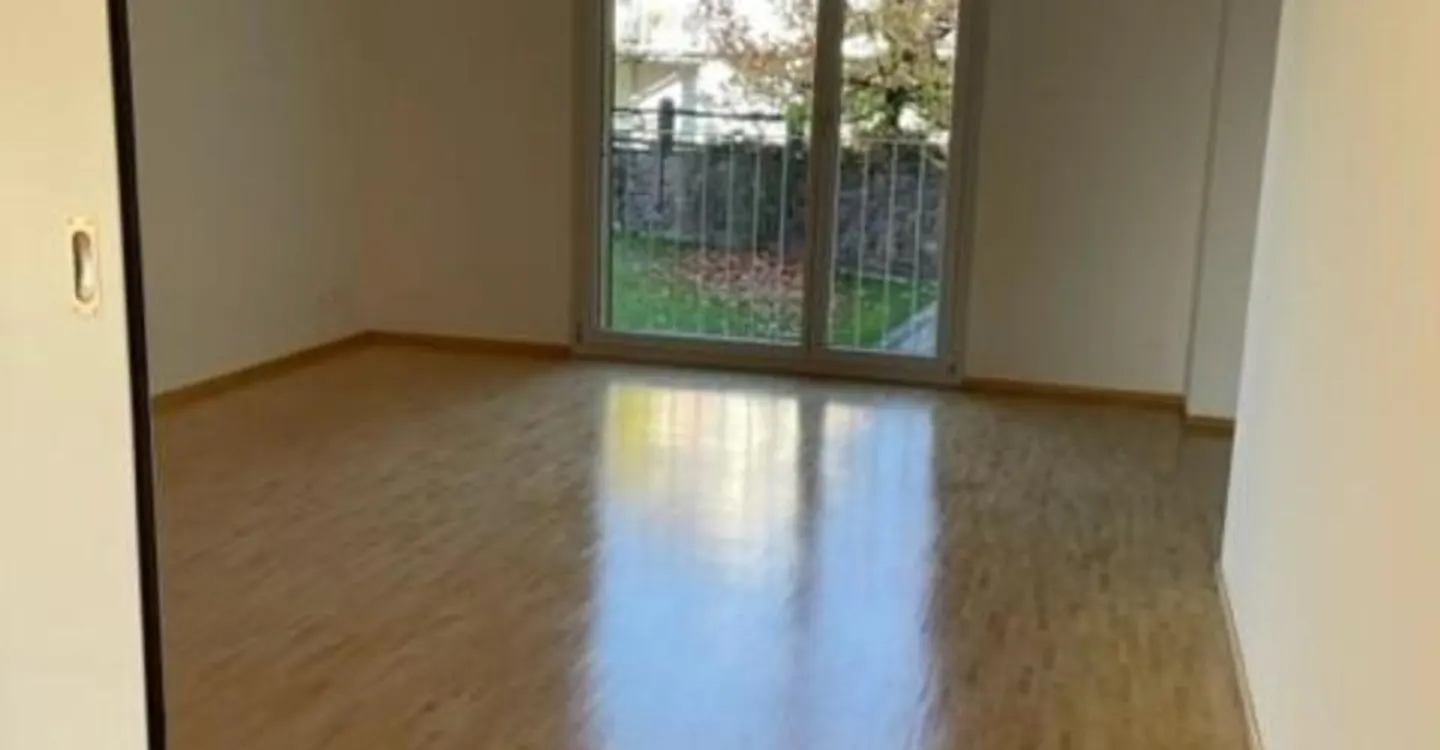 Moderne Wohnung mit 2 Nasszellen sucht neue Mieterschaft ... - Foto 9 di 10