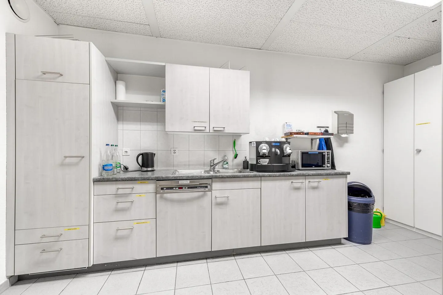 Espace de stockage bien situé à Zurich-Altstetten ! Limité jusqu'au 31.12.... - Photo 12 sur 13