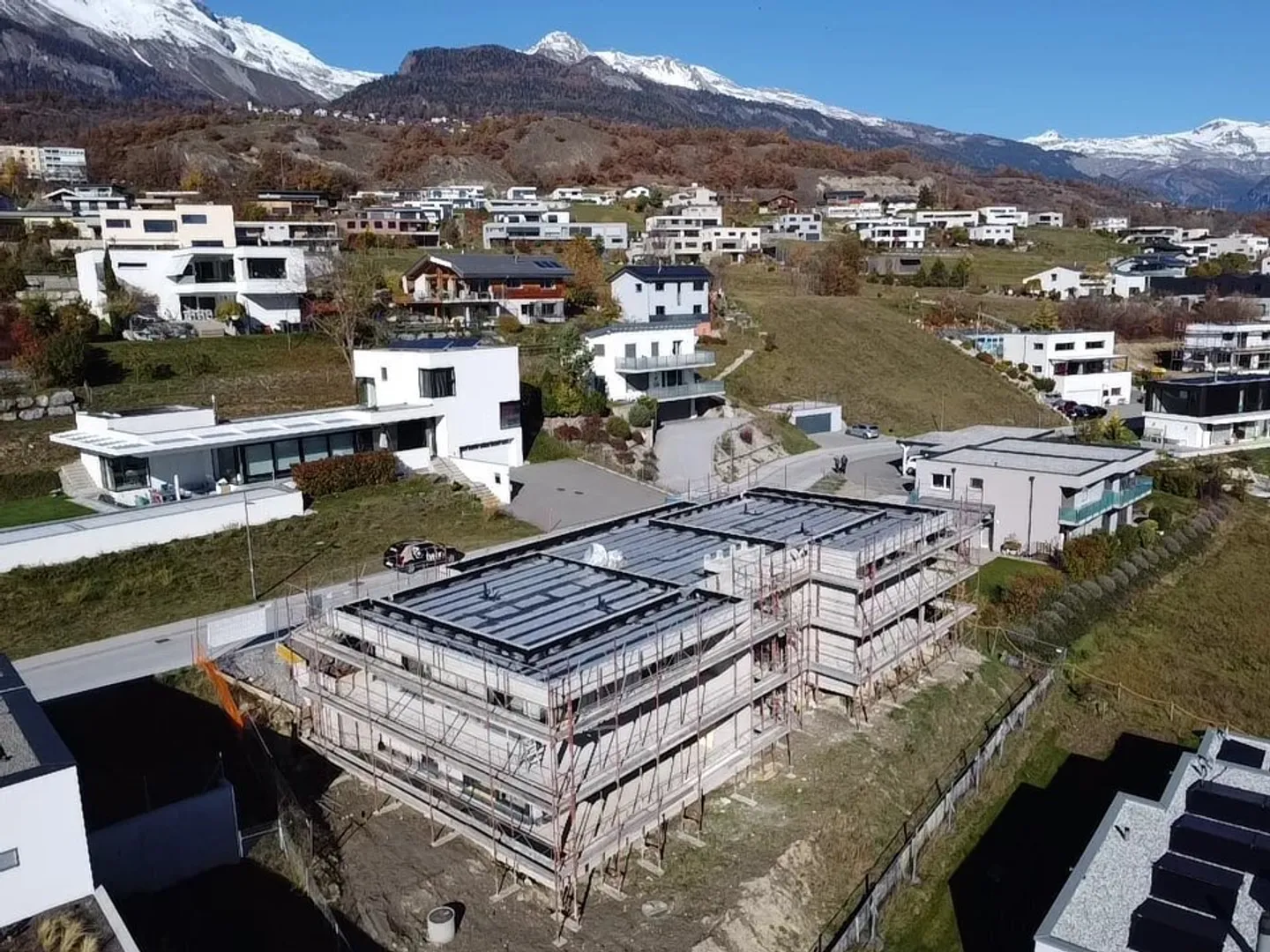 Residential environment for this sublime project - Photo 1 of 10