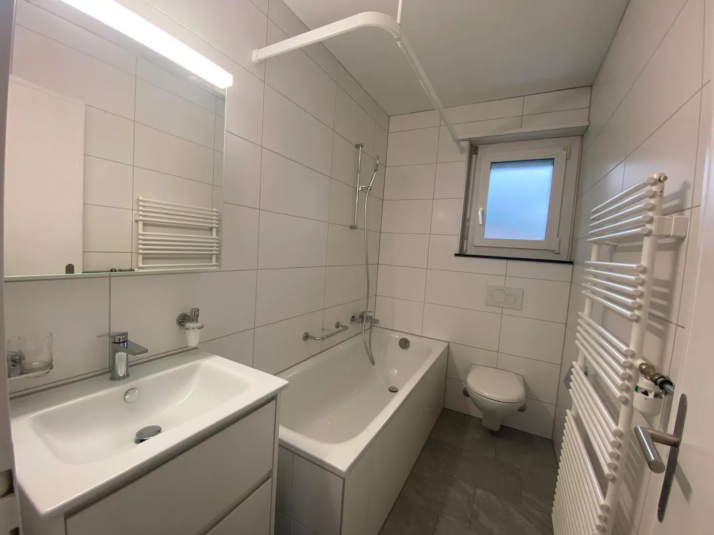 Zu vermieten: 4-Zimmer-Wohnung komplett renoviert in Orpond - Foto 7 von 13