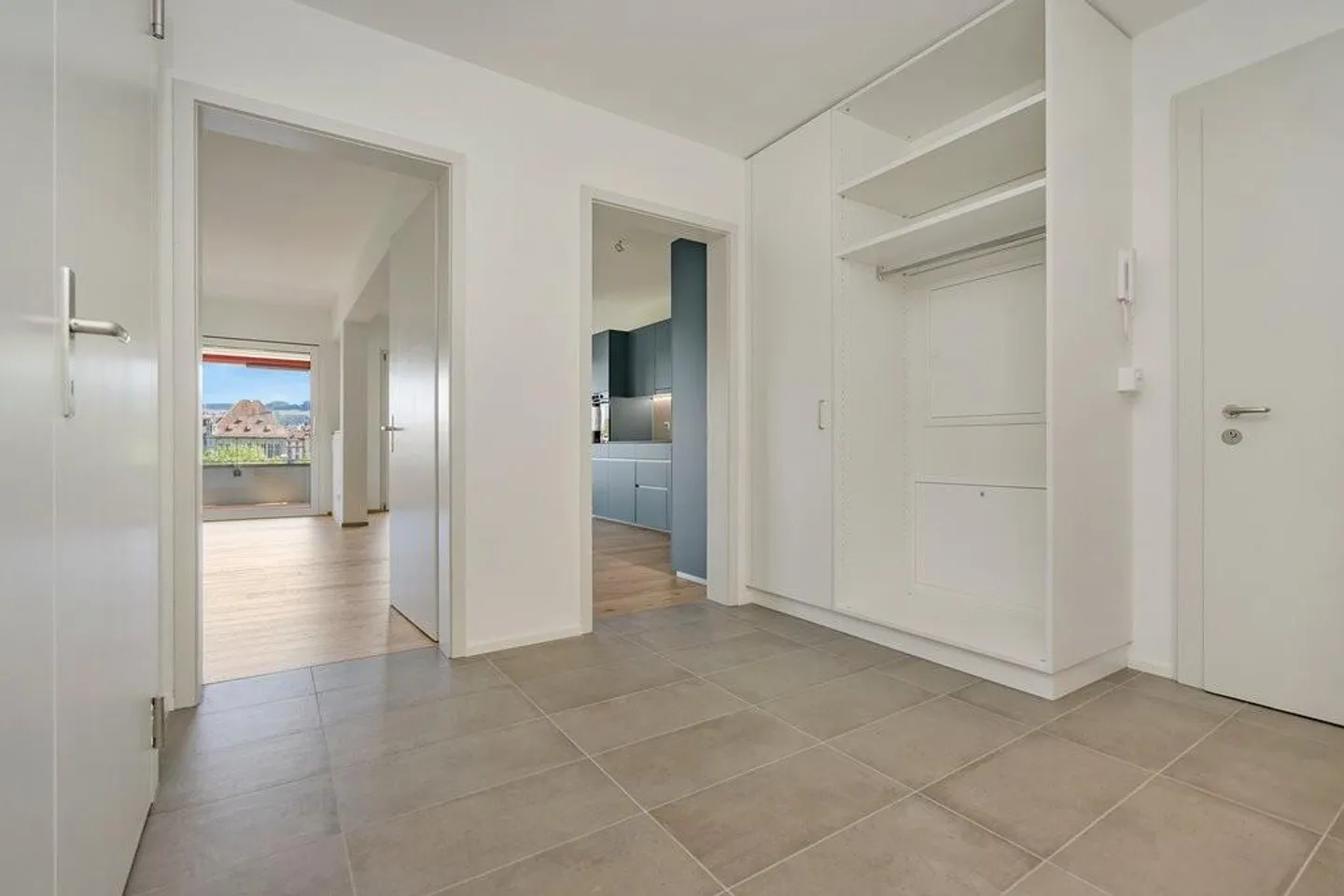 Exklusive Wohnung mit Traumaussicht - Foto 3 von 9