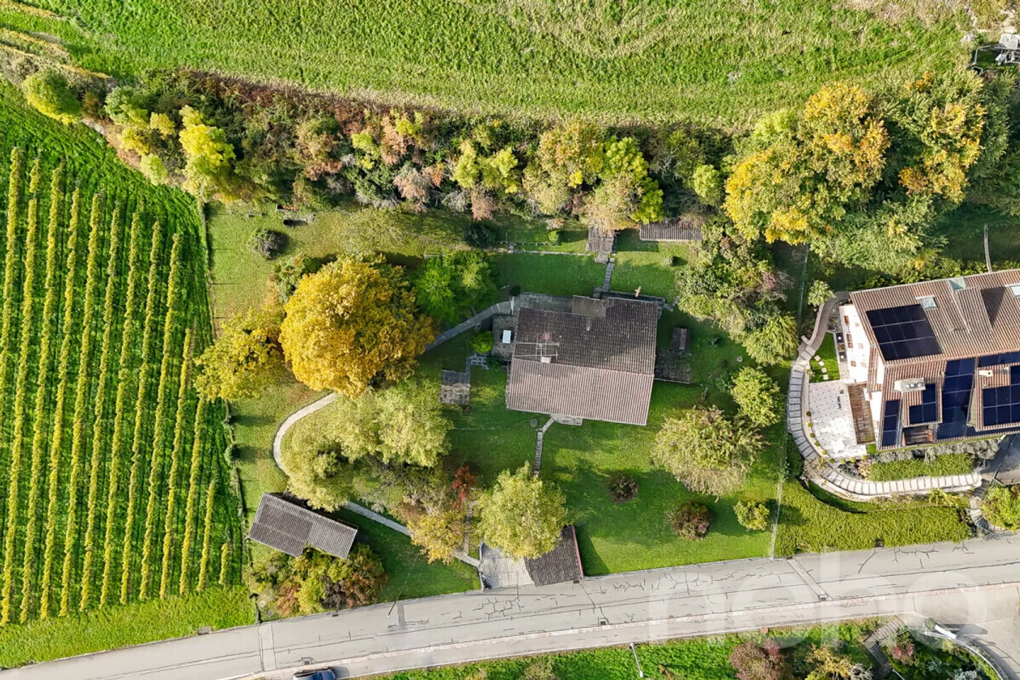 Großes Grundstück mit Seeblick für ein Bauprojekt - Foto 4 von 12