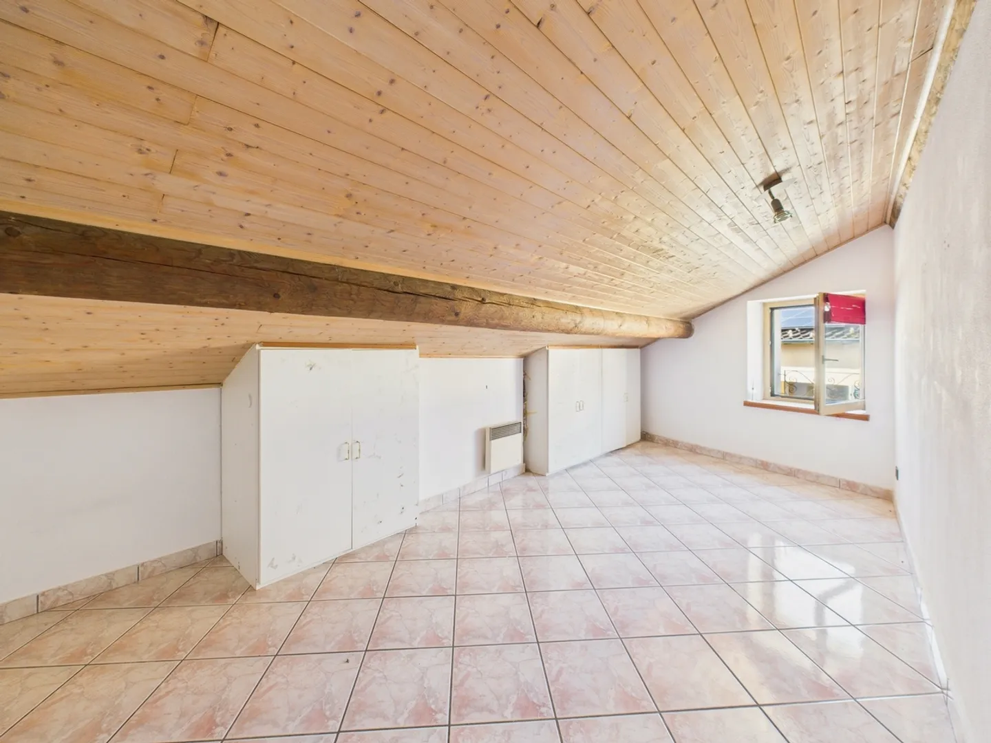 Bezauberndes Reihenhaus in Tresa - Foto 10 von 13