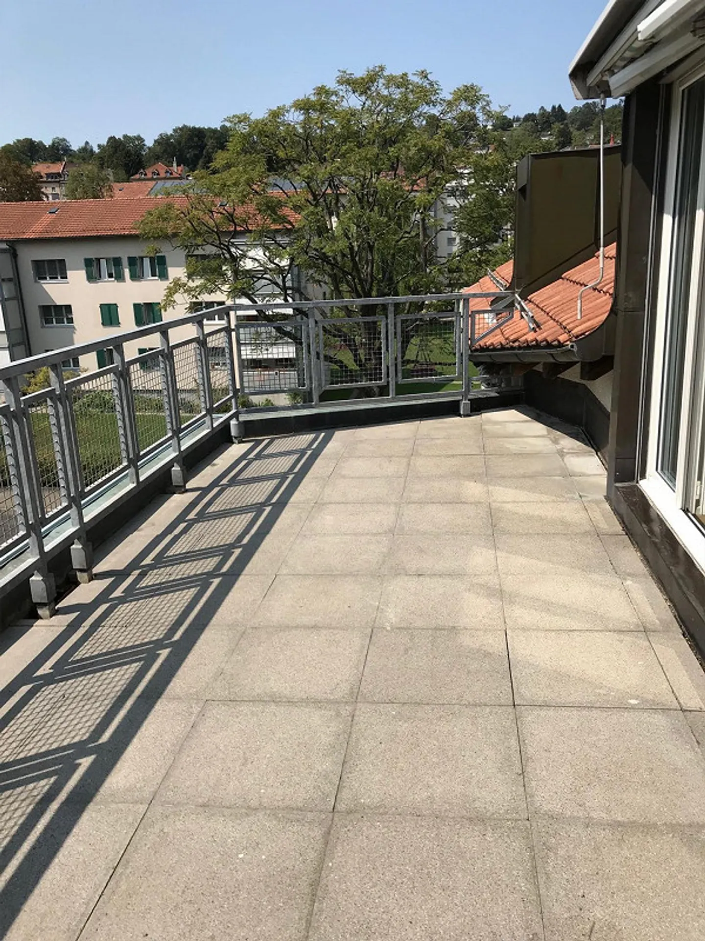 Bellissimo appartamento mansardato di 4,5 locali con terrazza - Foto 13 di 13