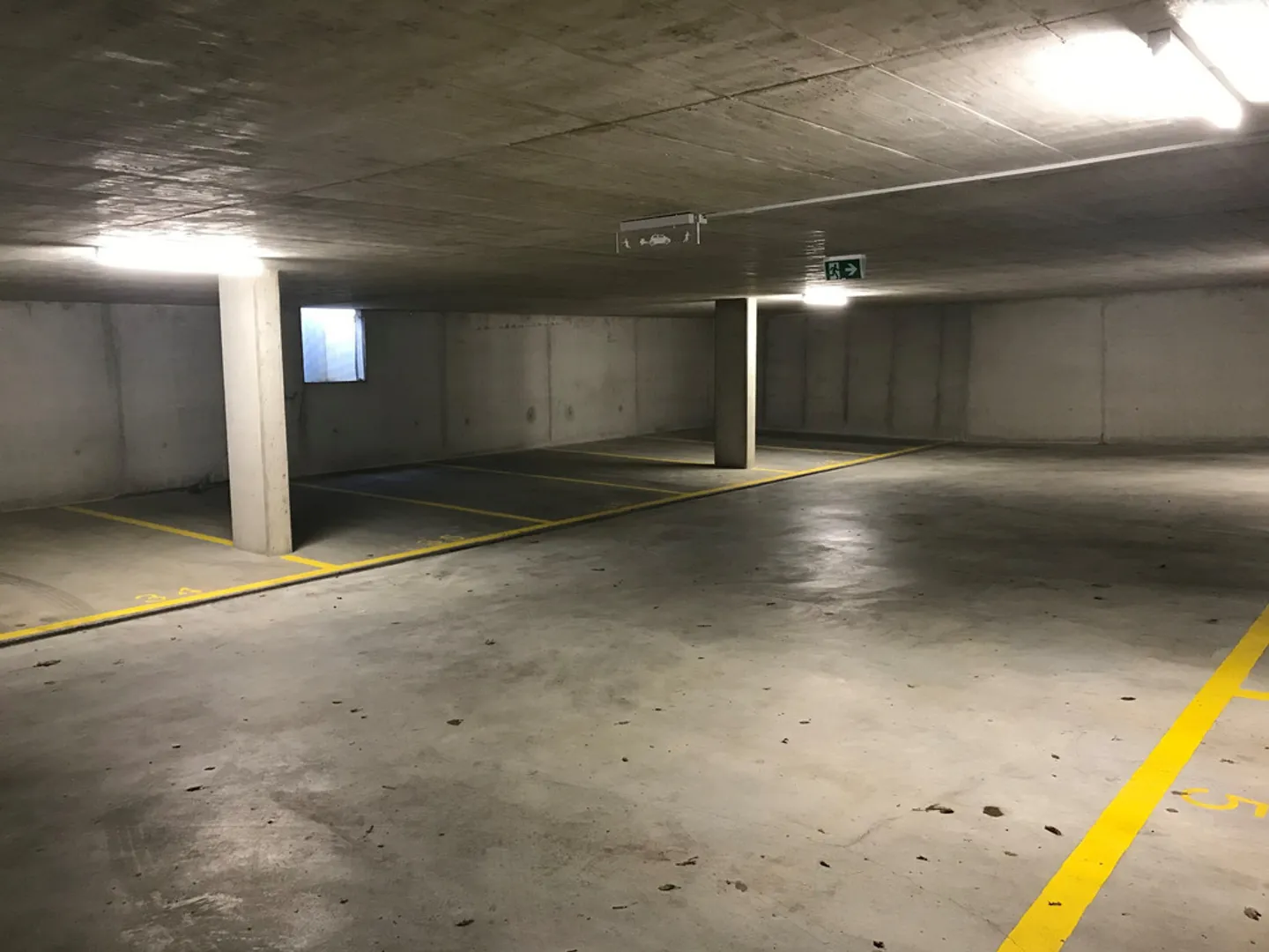 Parcheggio interno in affitto - Foto 6 di 6