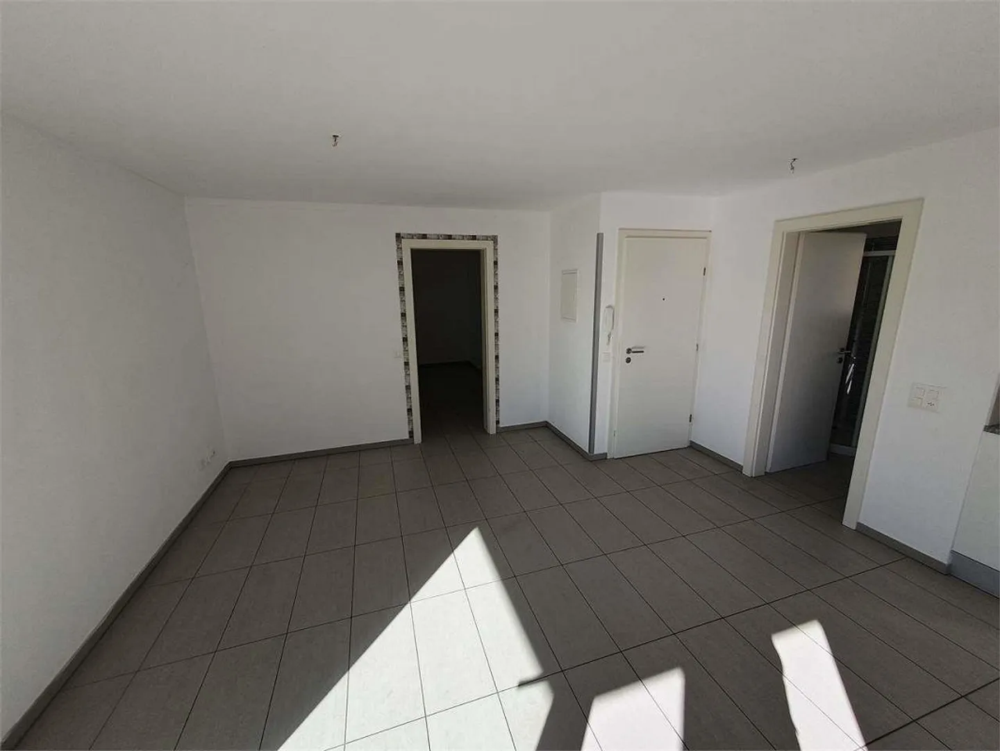 Appartamento accogliente e confortevole in una zona ben collegata - Foto 4 di 8