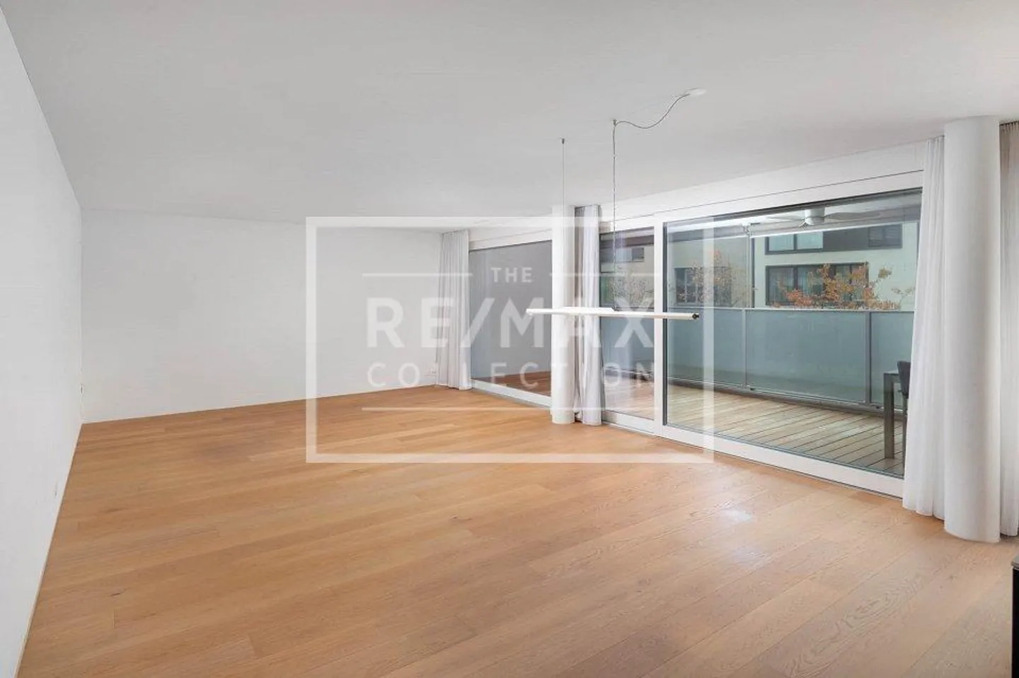Noble 4.5-room apartment with designer kitchen in the tax-friendly Cham - Photo 11 of 13