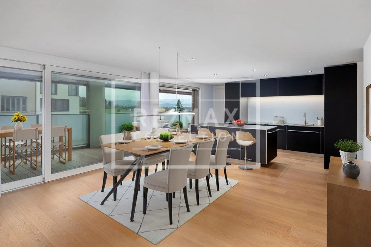 Noble 4.5-room apartment with designer kitchen in the tax-friendly Cham - Photo 2 of 13