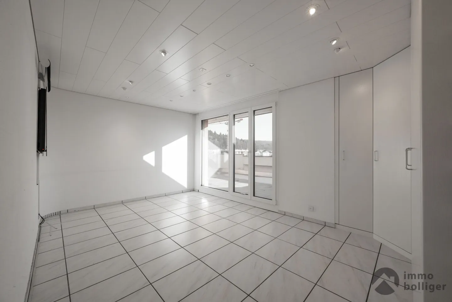 See far, live close – centrally located in Oftringen - Photo 8 of 13