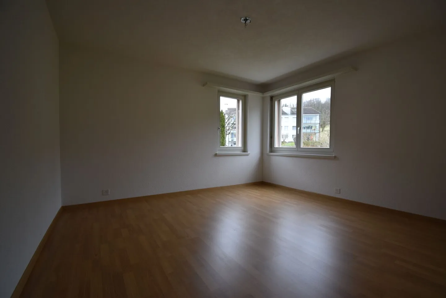 Vivere in un quartiere tranquillo e centrale - Foto 2 di 9