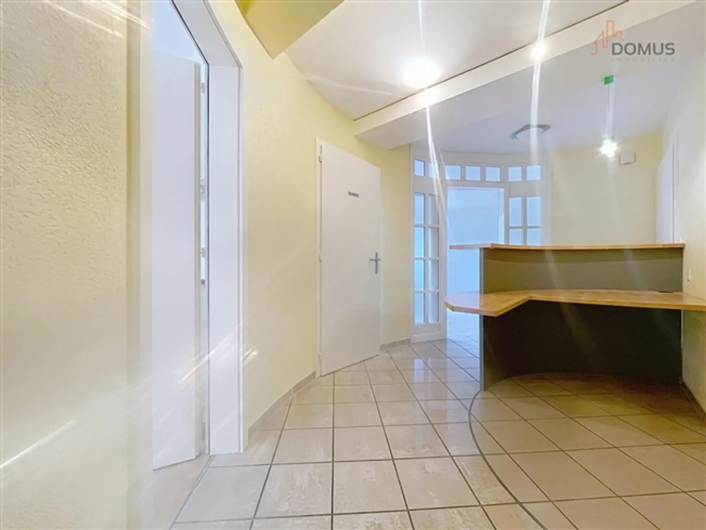 For rent? Versatile offices of 76 m² opposite the Delémont train station - Photo 4 of 19