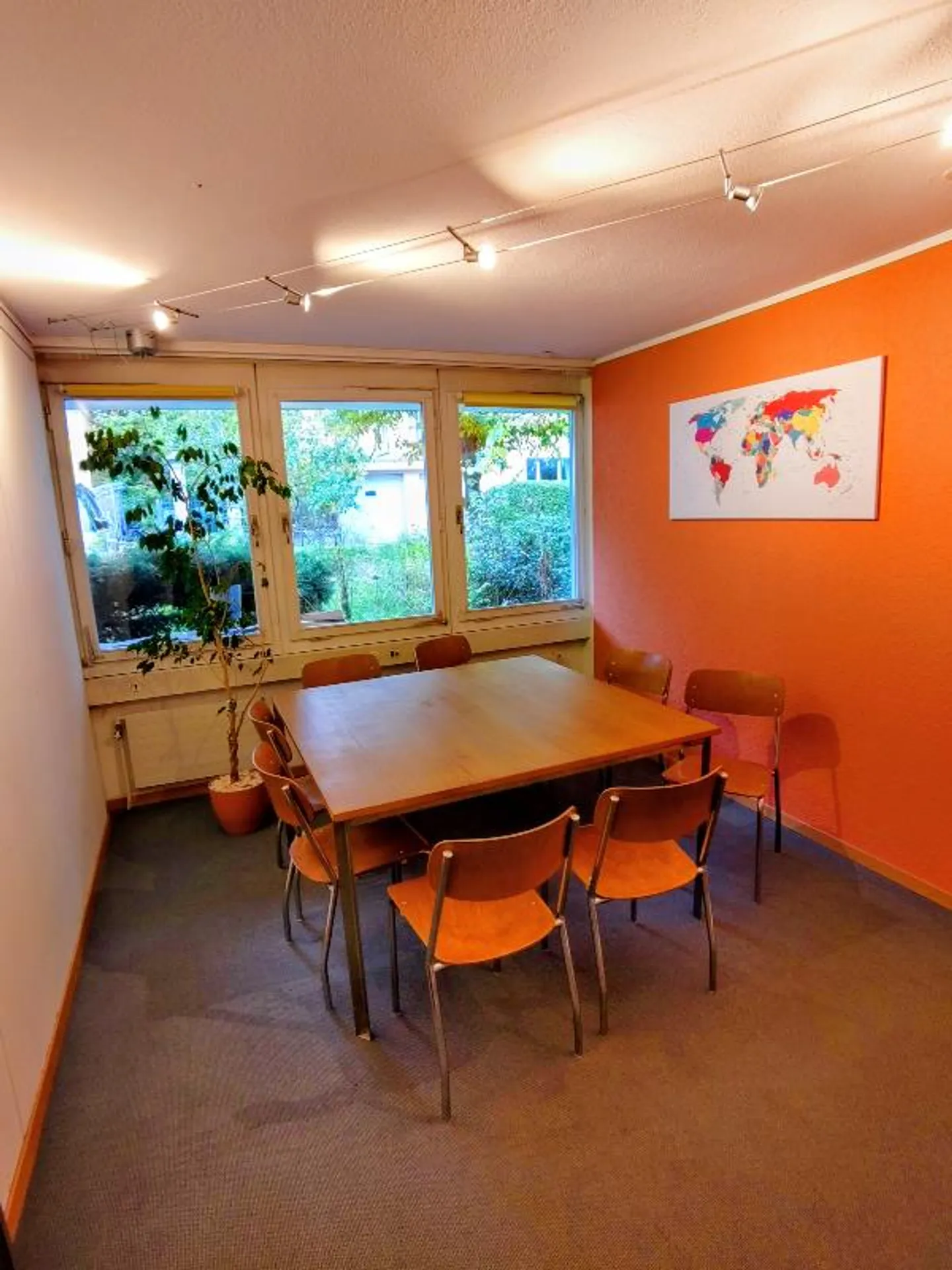 «Büro» - Foto 2 von 5