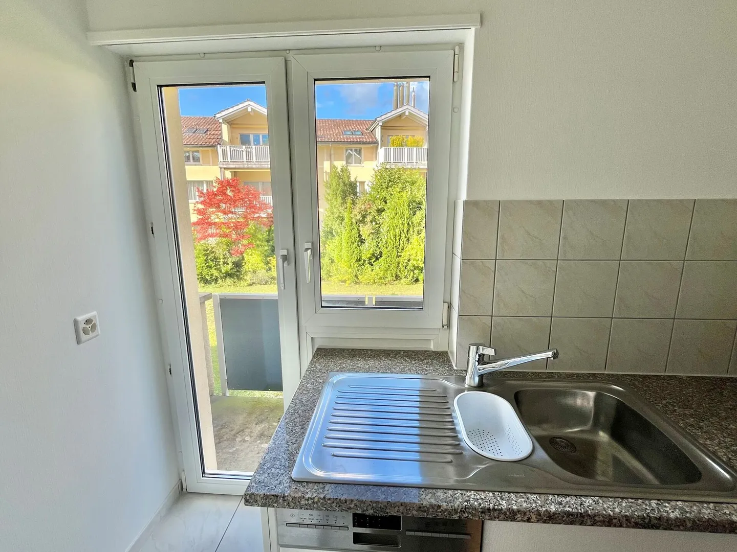 Exklusive Wohnlage für höchste Ansprüche 83m2 3 1/2 Zimmerwohnung - Foto 7 von 14