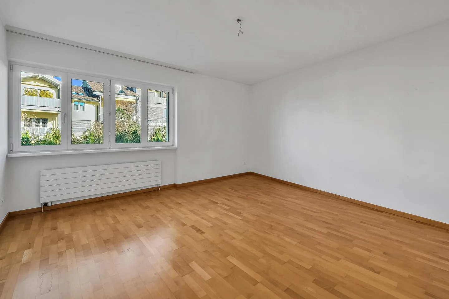 Exklusive Wohnlage für höchste Ansprüche 83m2 3 1/2 Zimmerwohnung - Foto 10 von 14