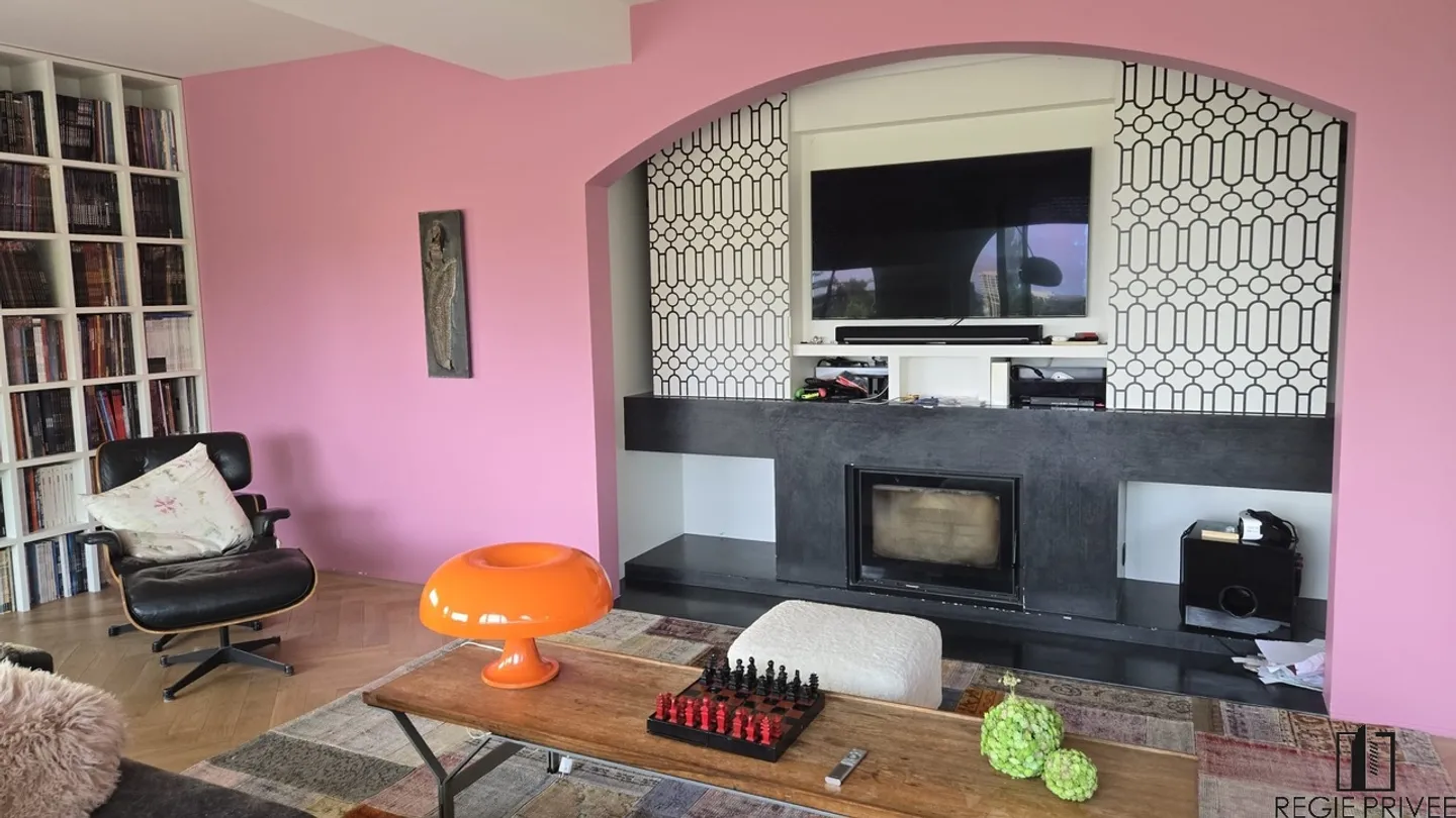 Splendida casa indipendente con piscina, ampio giardino e vista lago - Foto 7 di 12