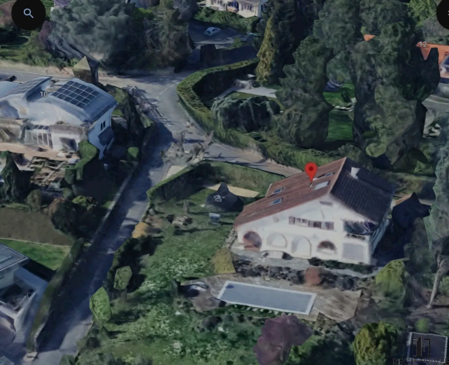 Splendida casa indipendente con piscina, ampio giardino e vista lago - Foto 10 di 12