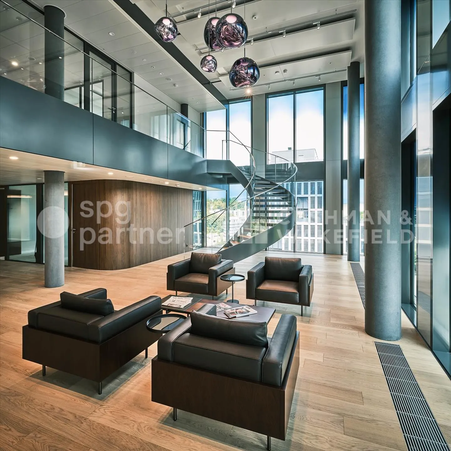 Surface de 813 m² avec étage en double hauteur à louer, Tour Nord, Alto Pont-Rou - Photo 2 sur 12