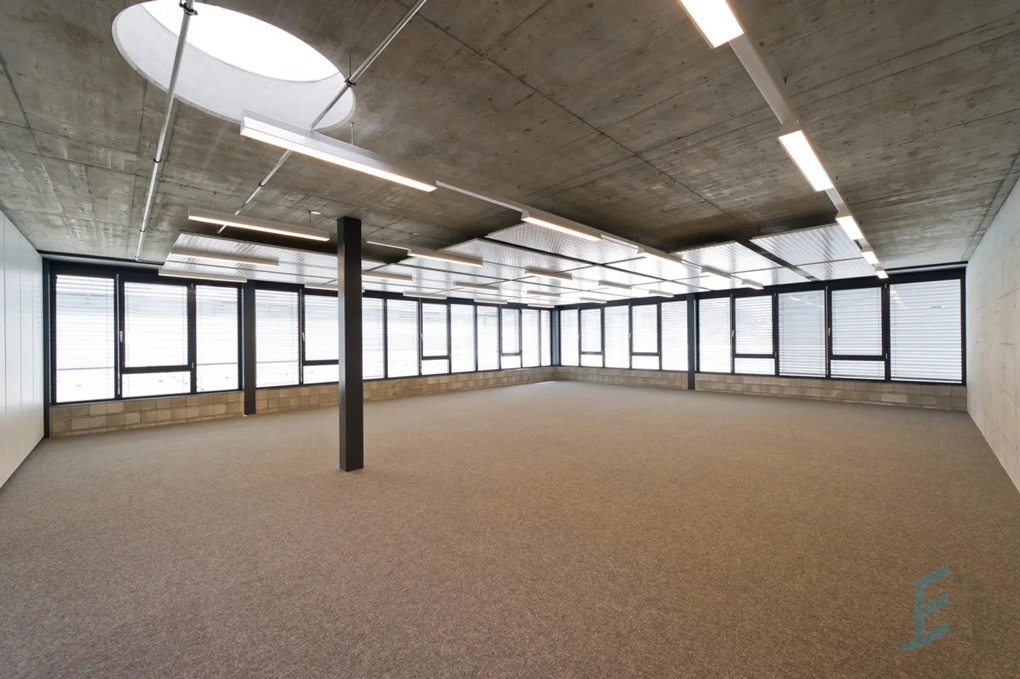 Offices for rent in the heart of the Swiss Digital Center - Photo 8 of 14