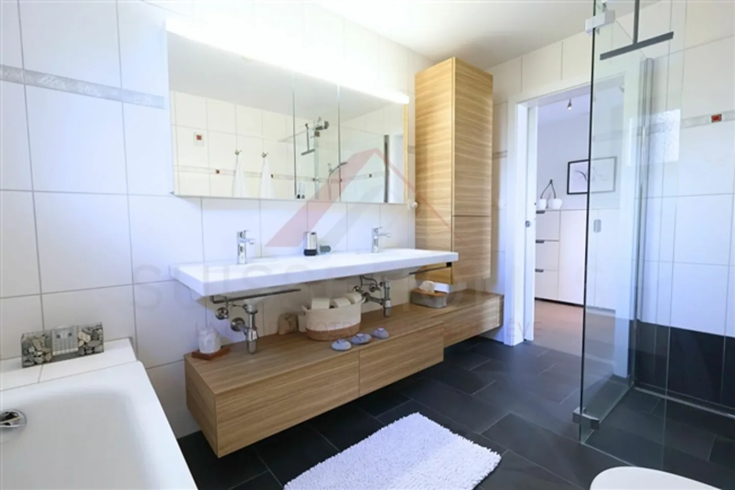 Villa avec jacuzzi et vue imprenable - Photo 15 sur 20