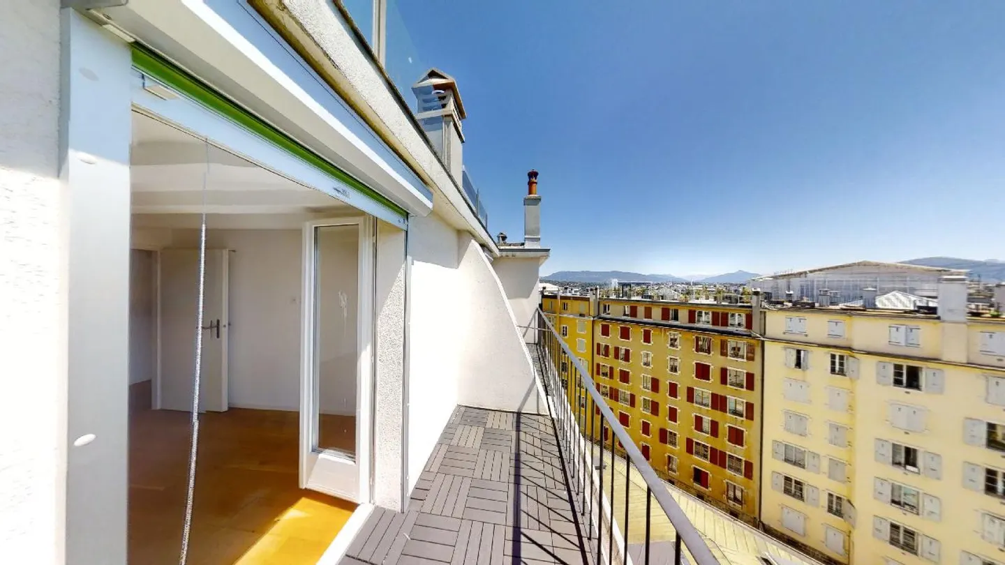 Attique avec Terrasse Époustouflante - Photo 5 sur 11