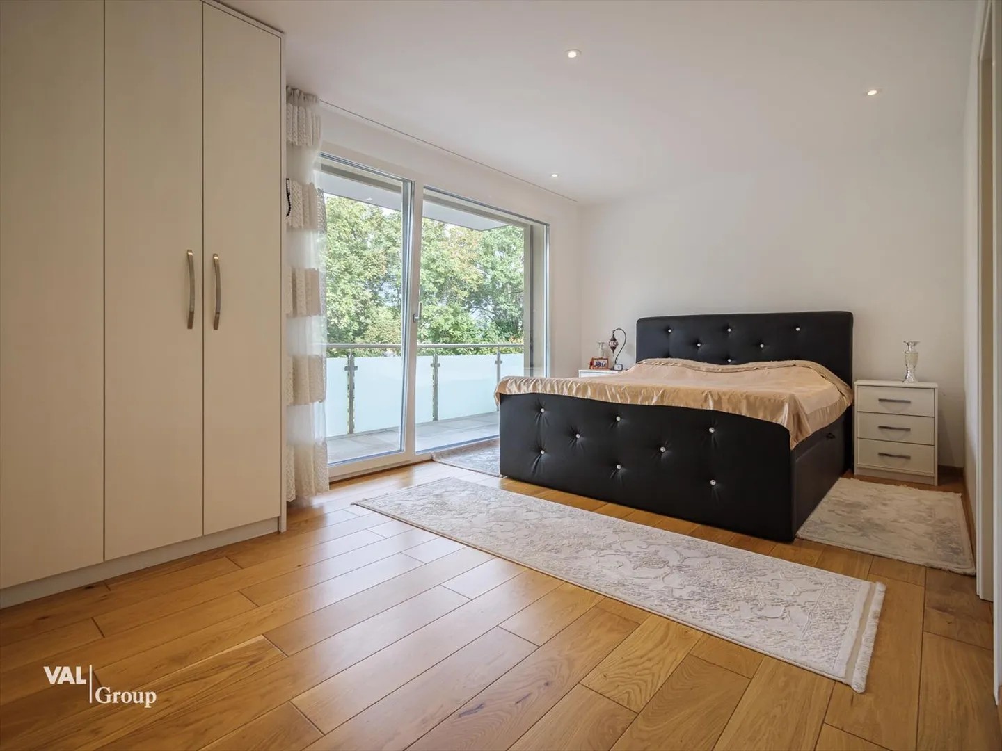 Magnifica casa familiare di lusso nel cuore di Chalais - Foto 4 di 13