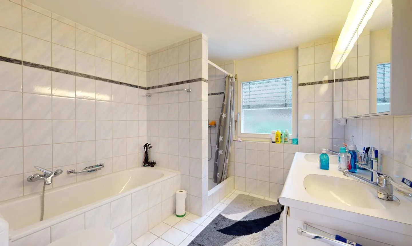 Casa bifamiliare spaziosa di 6,5 stanze - Foto 11 di 13