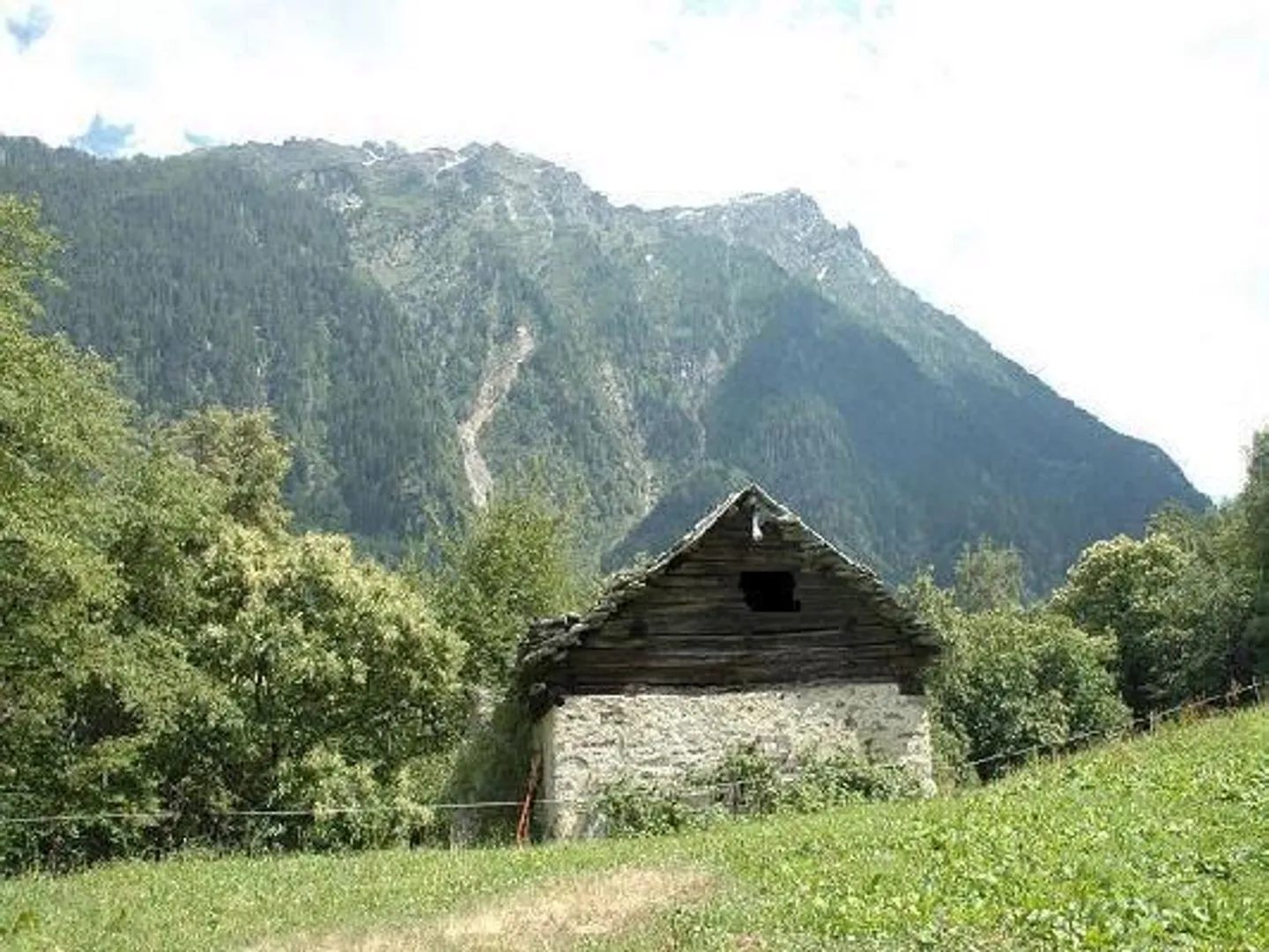 Rustico mit Ausbaupotential - Foto 2 von 5