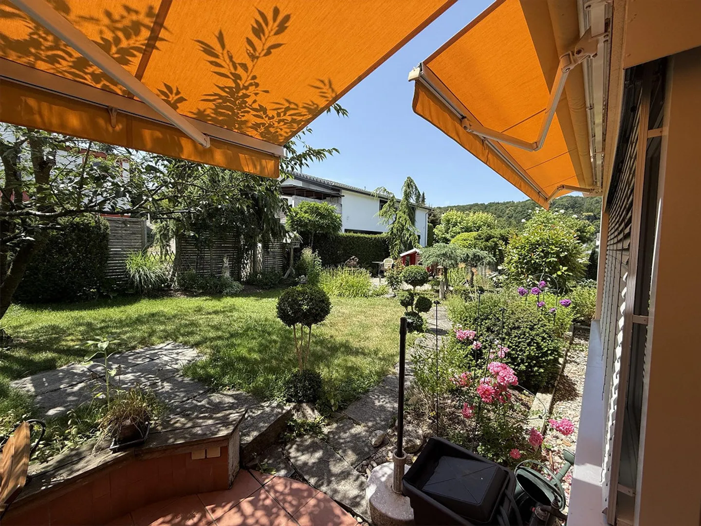 Maison semi-détachée de 5,5 pièces - Photo 3 sur 17