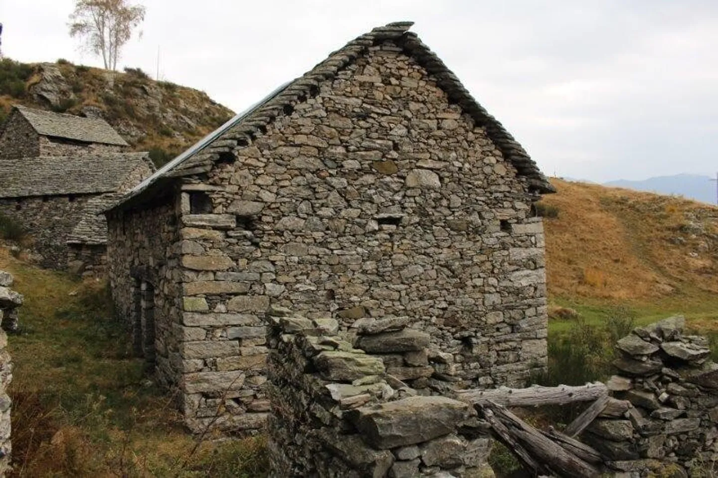 Rusticos in Moghegno - Foto 3 von 13