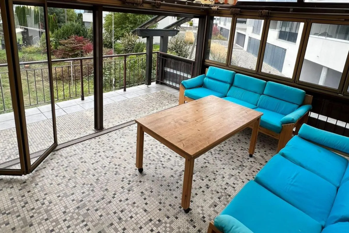 Single-family house with winter garden, terrace and garden in a quiet location - Photo 5 of 6