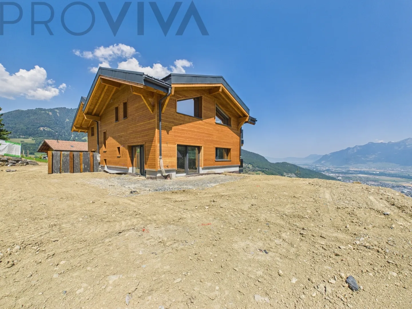 Chalet moderne avec vue panoramique - Photo 2 sur 9
