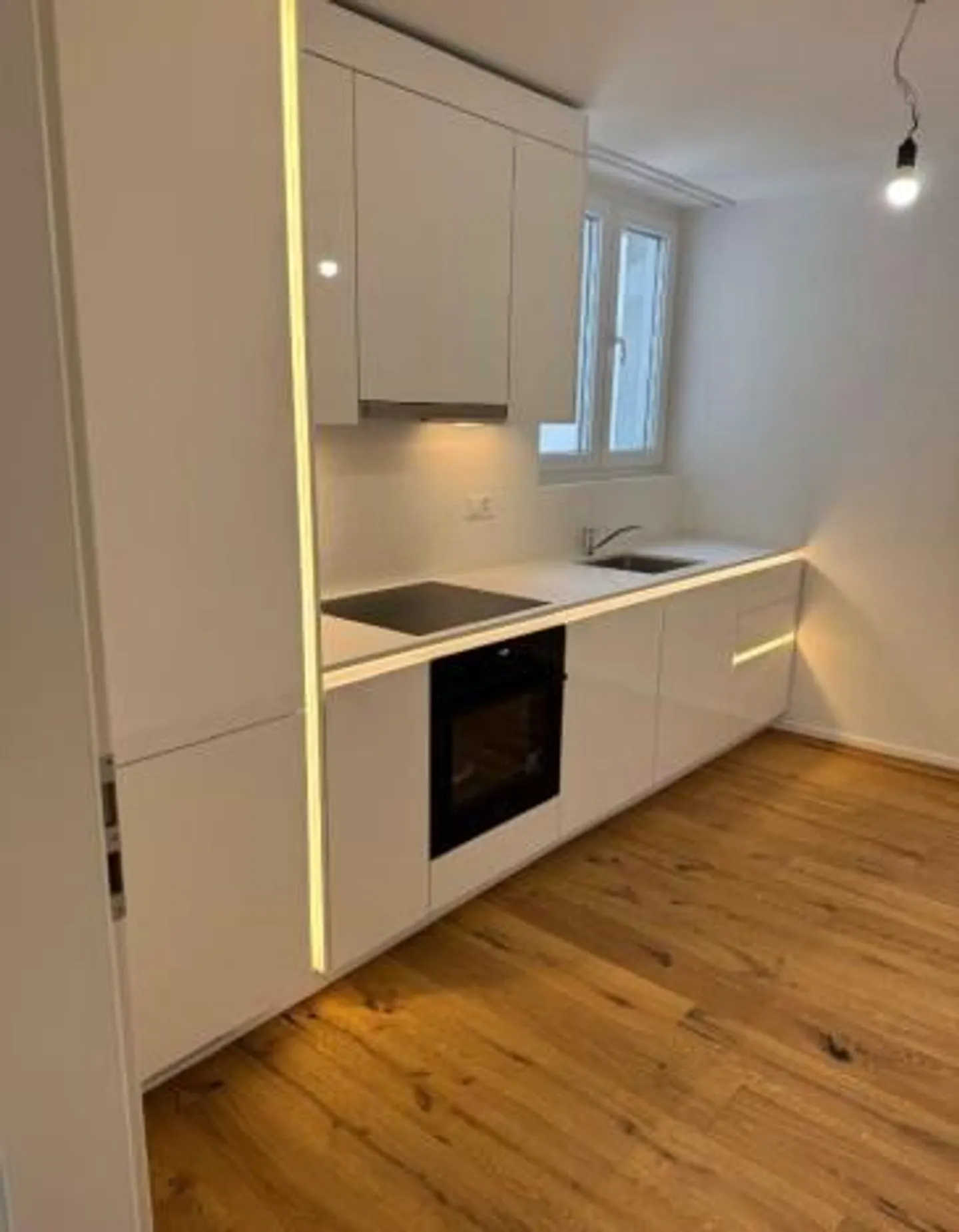 Appartamento moderno 2.5 locali - Foto 2 di 3