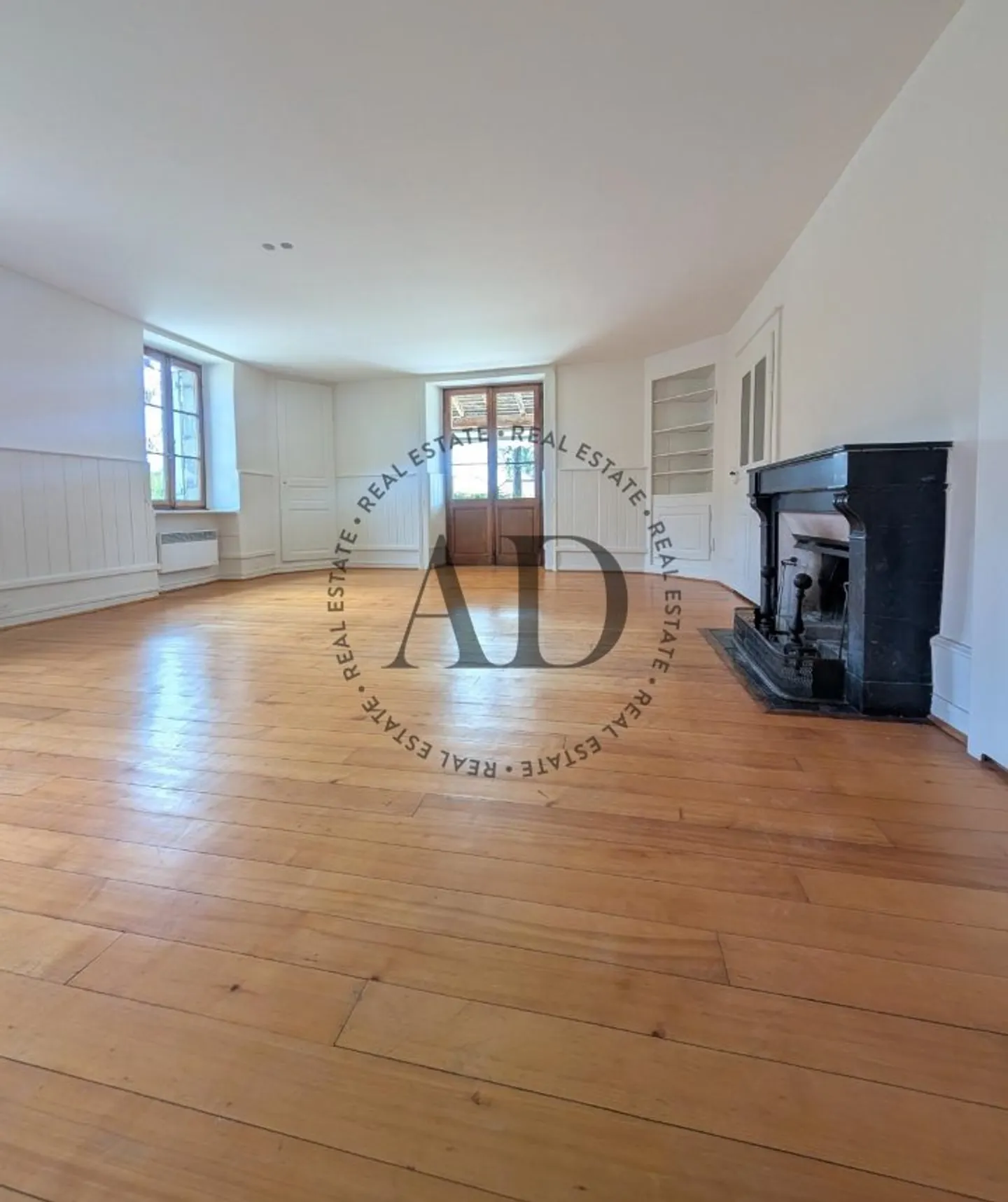 Large family home in the heart of the Vaud countryside - Photo 5 of 6