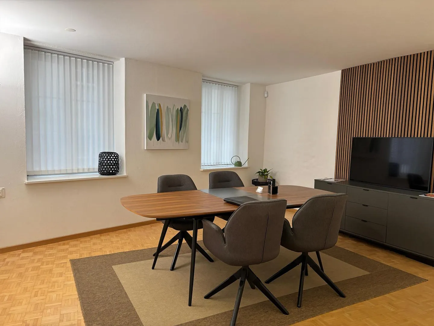 Attractive office space for rent in the old town of Chur - Photo 2 of 7