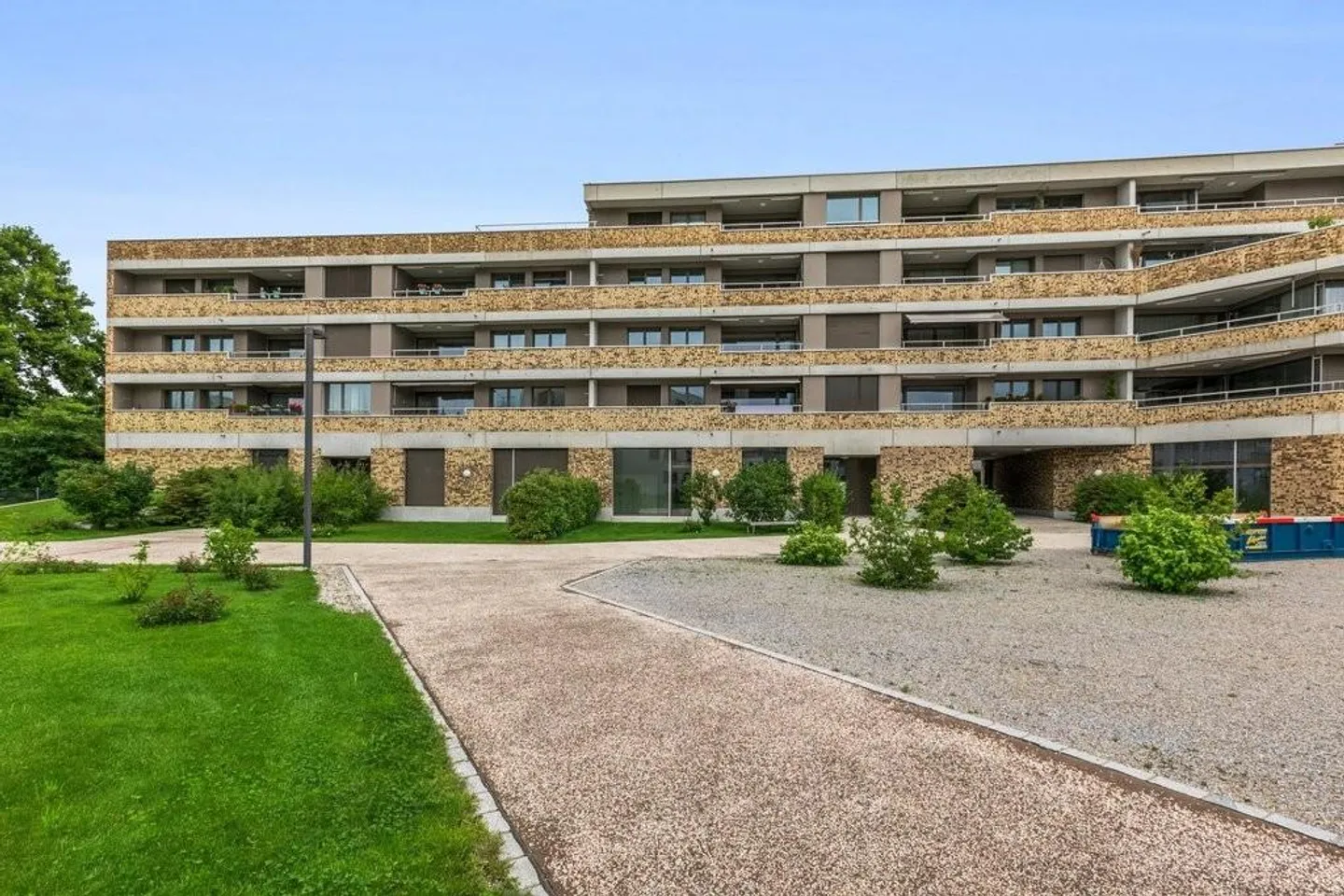 Modernes Apartment in Gossau - Foto 1 von 9