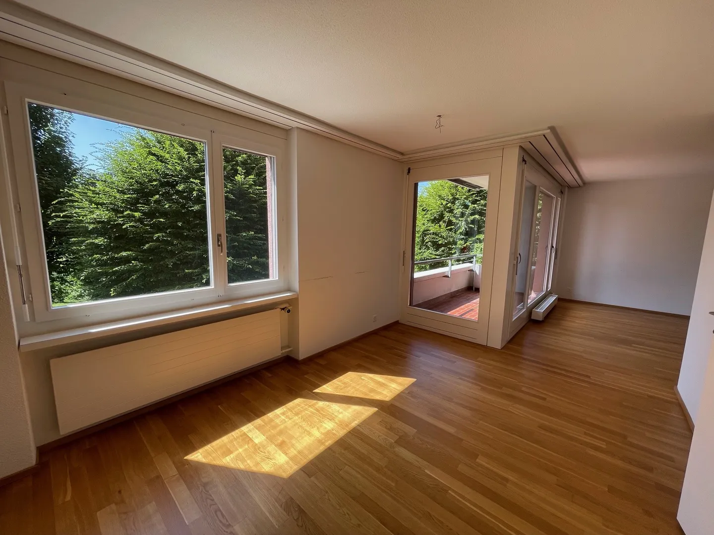 Charming 1.5-room apartment in the heart of Emmenbrücke - Photo 2 of 10