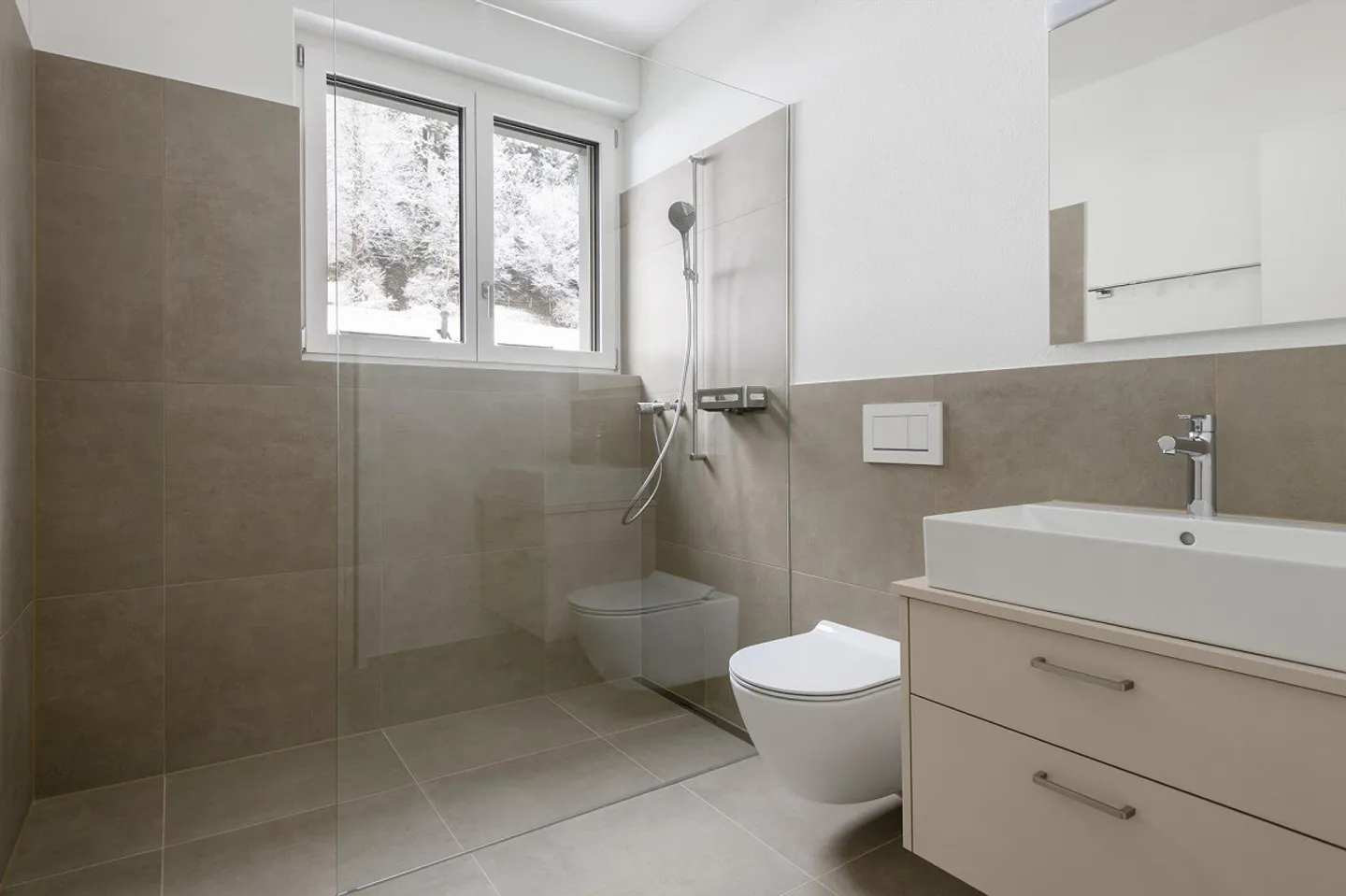 Your own house with a small garden, in the heart of Altdorf - Photo 7 of 10