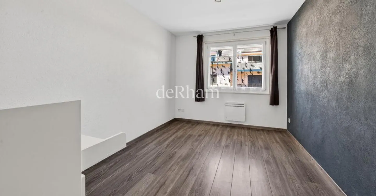 6,5-Zimmer-Duplex mit Balkon, Terrasse und Garten - Foto 5 von 12