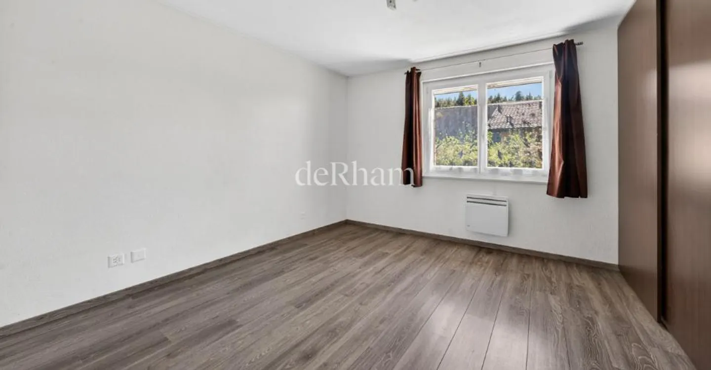 6,5-Zimmer-Duplex mit Balkon, Terrasse und Garten - Foto 6 von 12