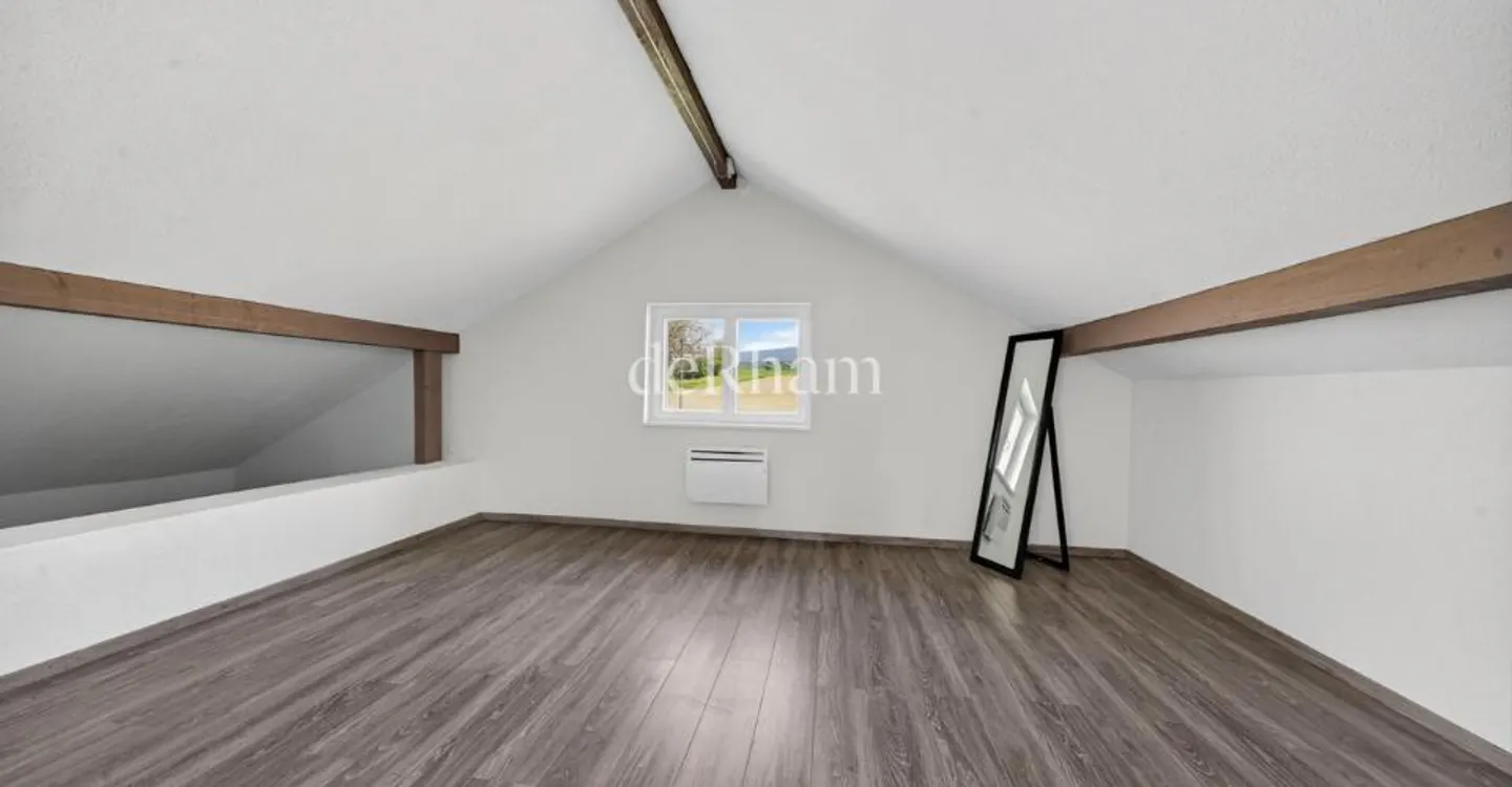 6,5-Zimmer-Duplex mit Balkon, Terrasse und Garten - Foto 10 von 12