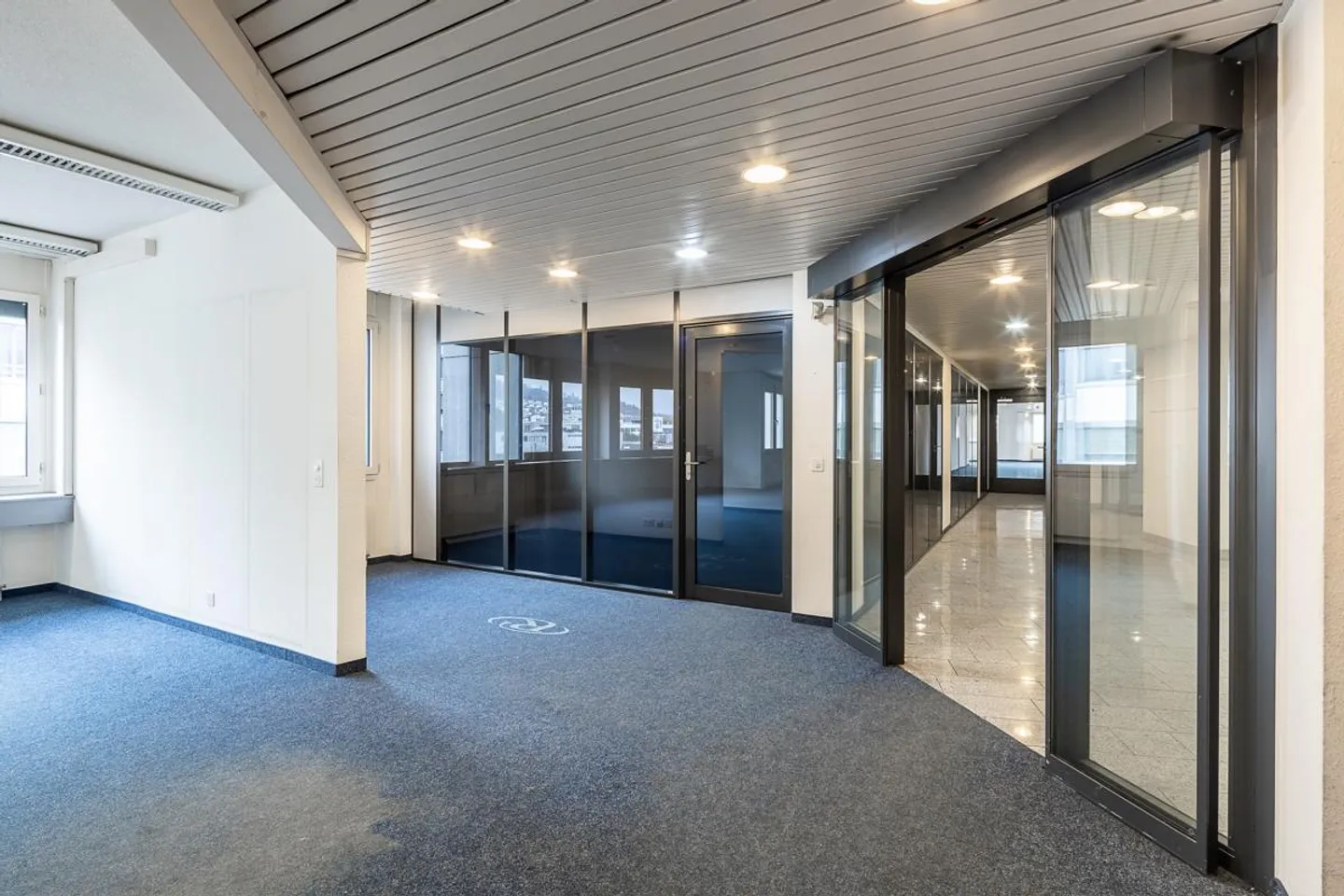 Uffici con officina - Foto 2 di 12