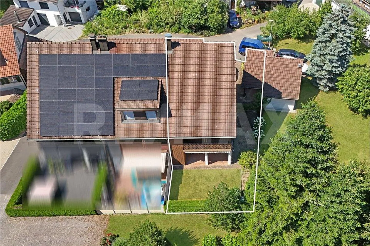 Now NEW with its own plot and 3 to 4 private parking spaces. - Photo 1 of 13