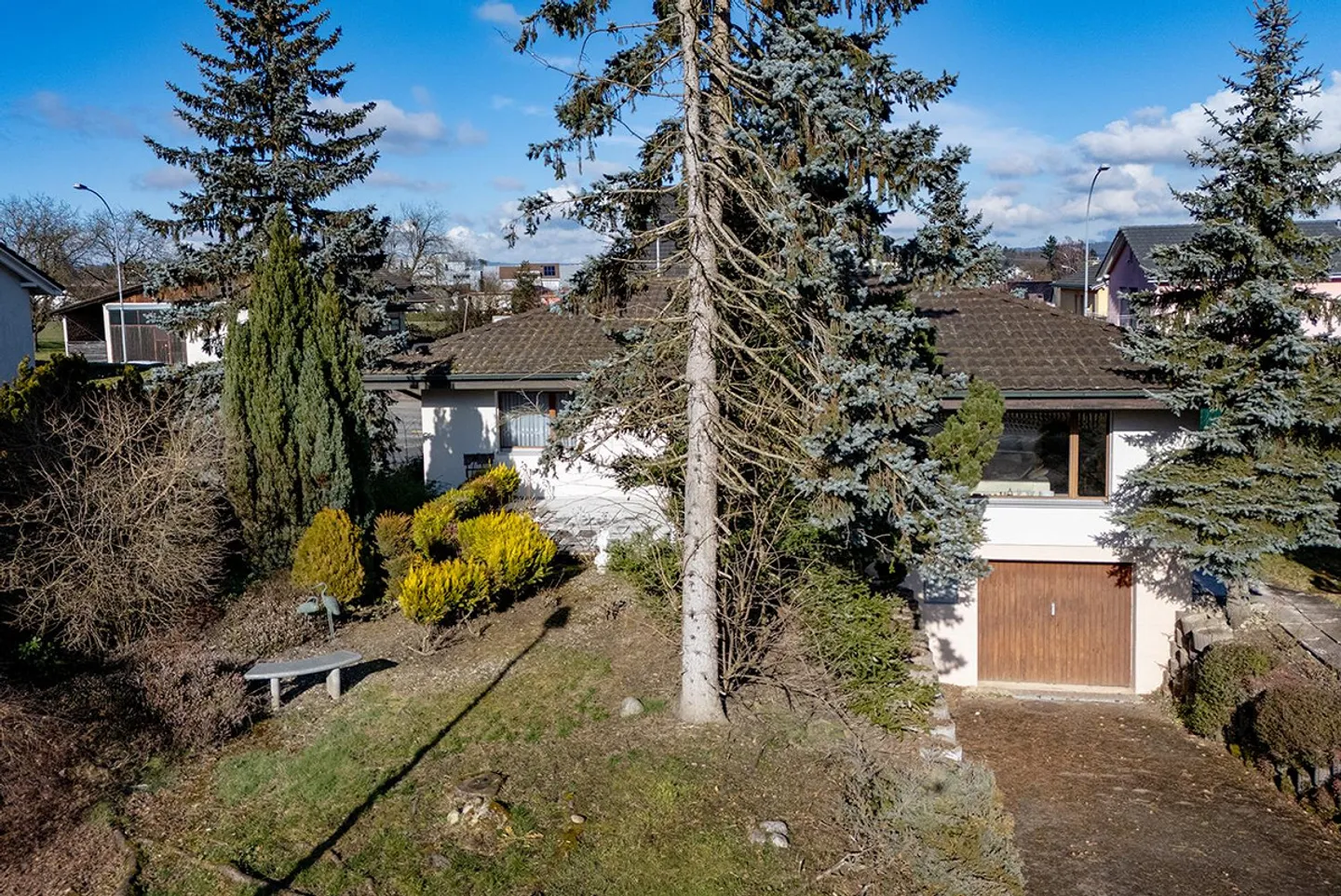 Casa unifamiliare attraente a Mägenwil AG - Foto 1 di 14