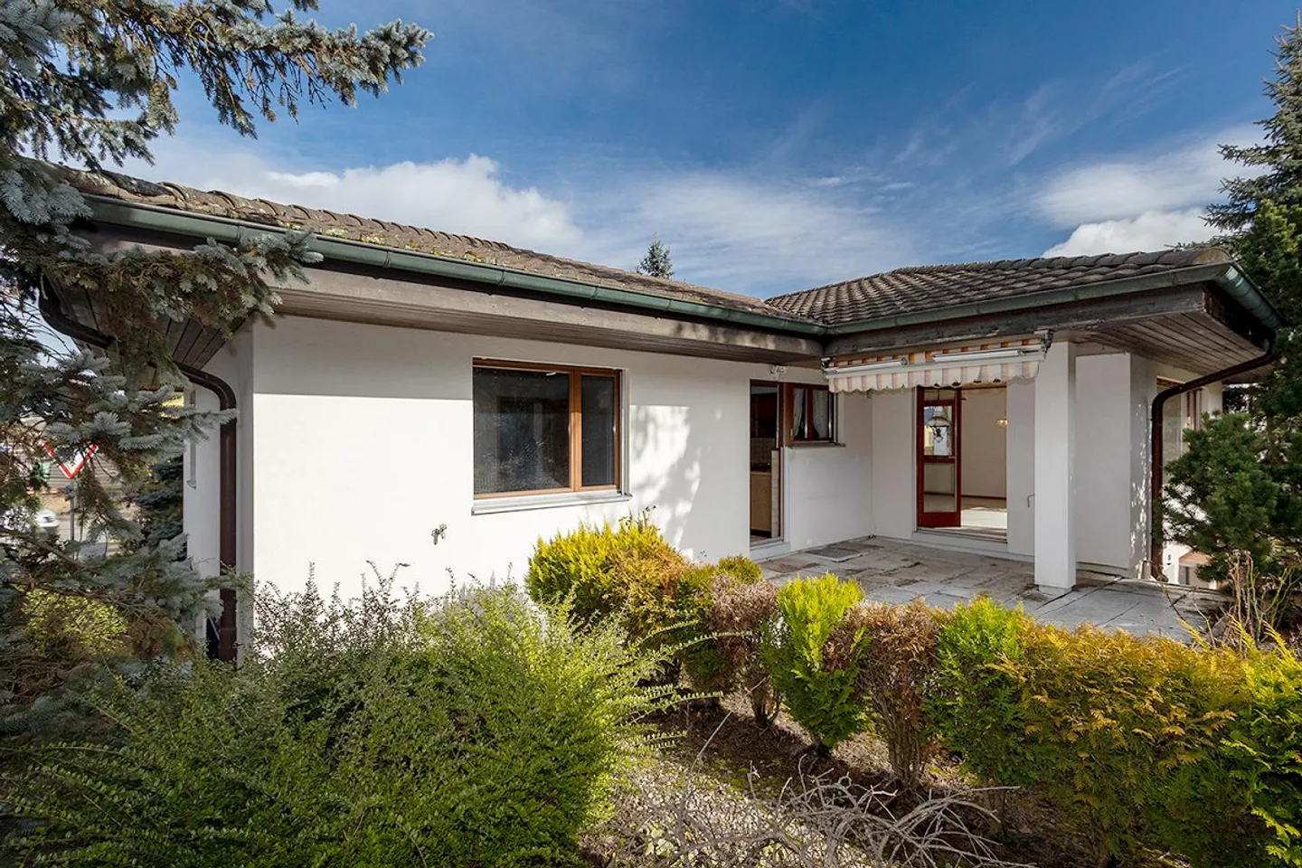 Casa unifamiliare attraente a Mägenwil AG - Foto 2 di 14