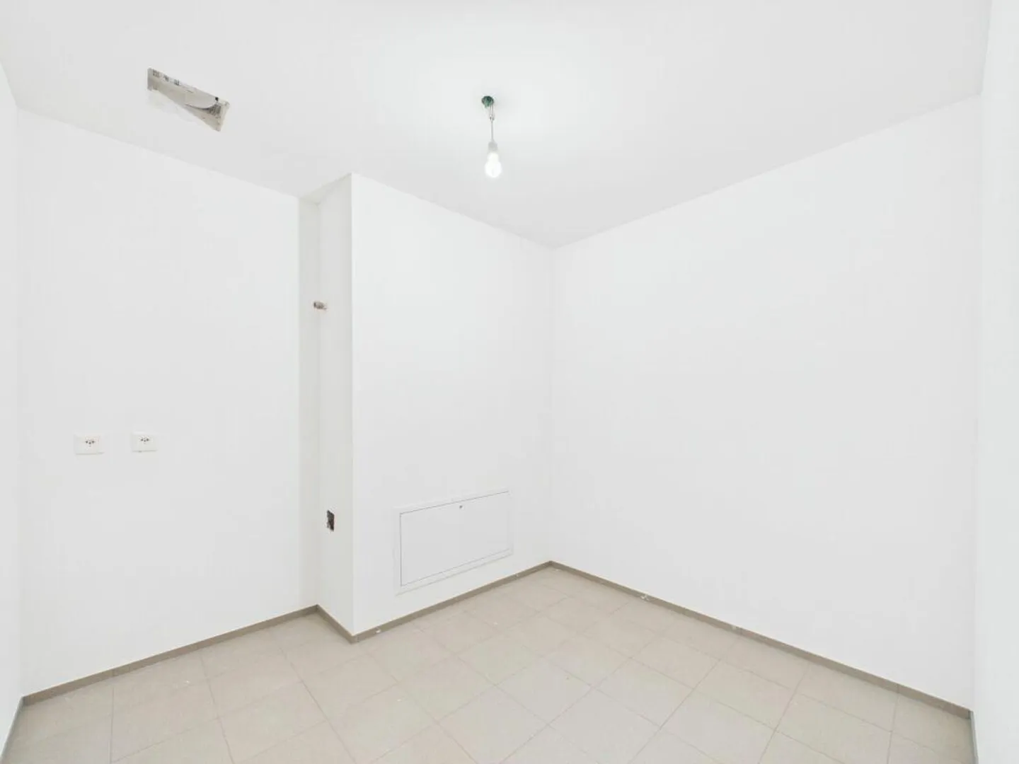 Nuovo appartamento giardino 4.5 locali con orientamento a sud, situato nel centro di Affoltern am Albis - Foto 12 di 15